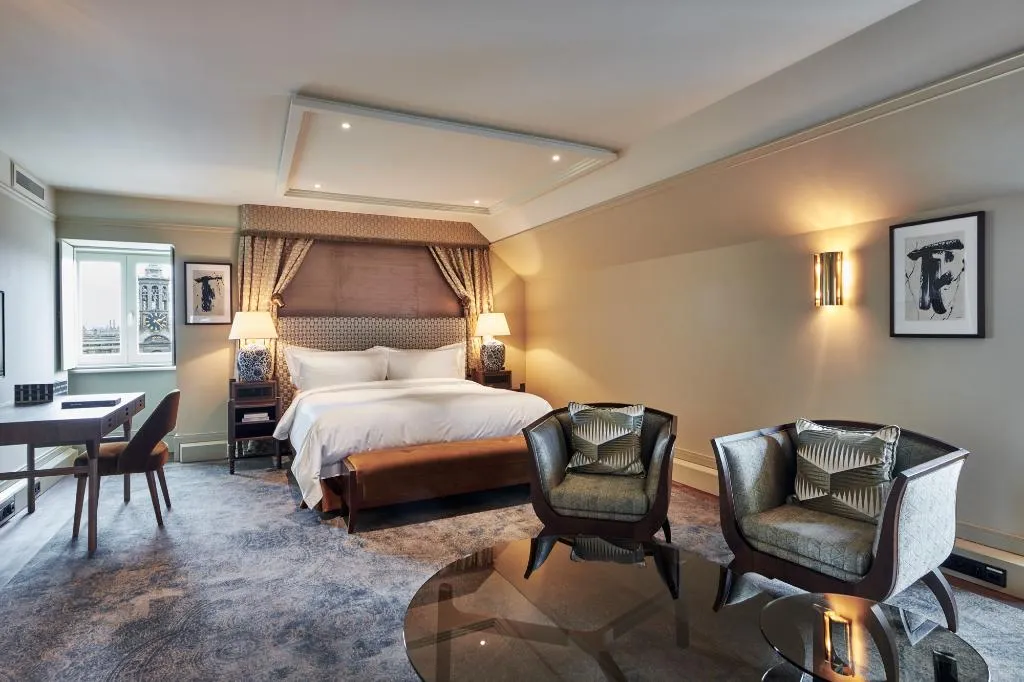 JUNIOR SUITE STANDARD Room, De LEurope Amsterdam, Amsterdam
