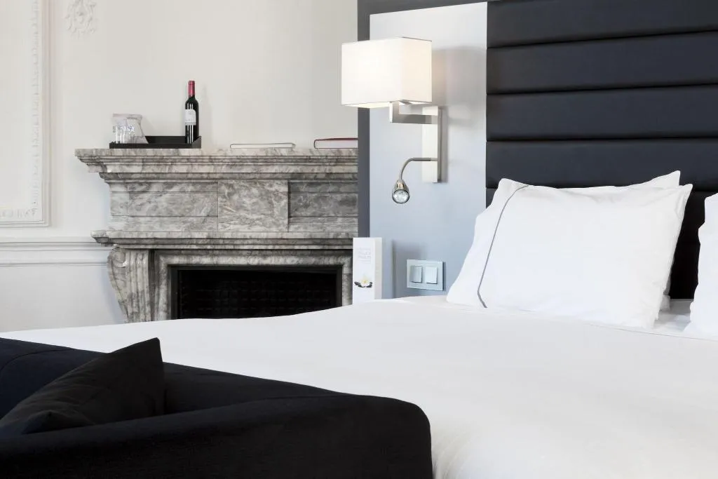 Room, AC Hotel Palacio del Retiro Autograph Collection, Madrid