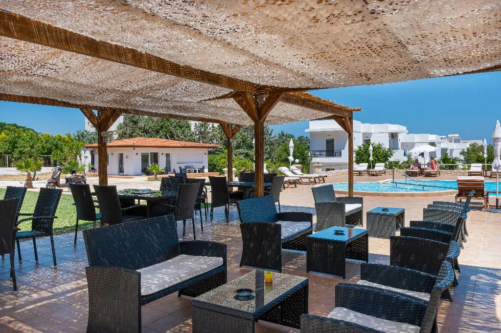 Bar, W Suites, Crete