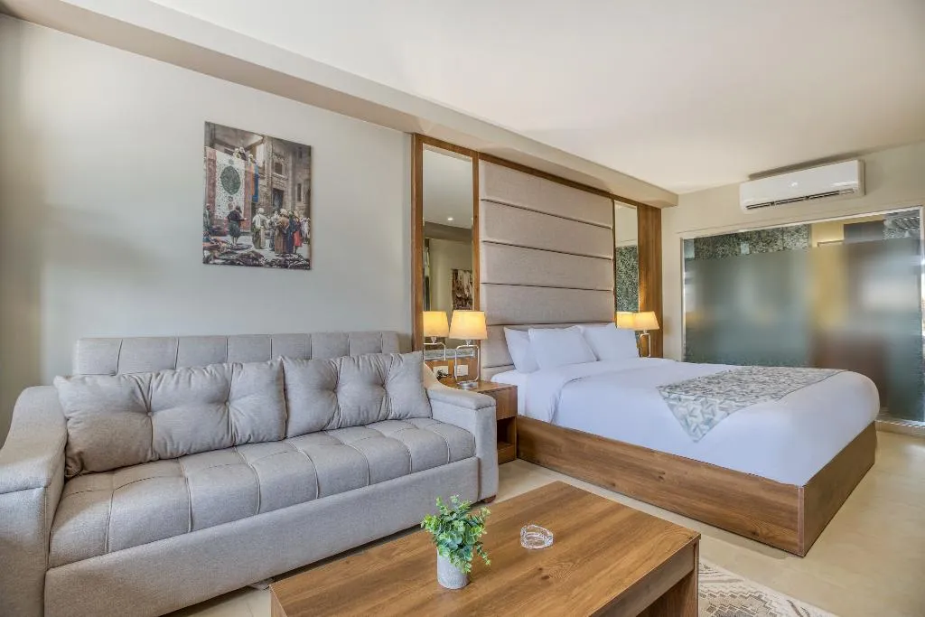 JUNIOR SUITE WITH JACUZZI Room, Nozol Pyramids Hotel & SPA, Cairo