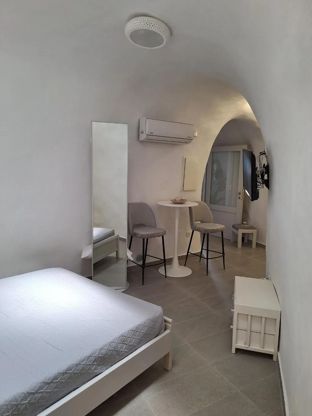 Room, Anamnesis Spa Luxury Apartments, Santorini