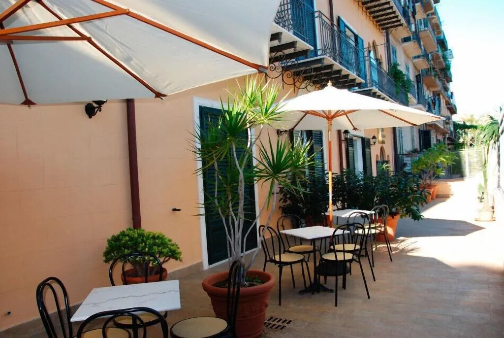 Terrace, Hotel Giardino Inglese, Palermo