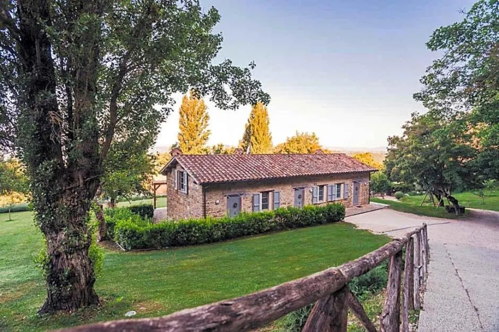 General view, Nikis Resort, Umbria