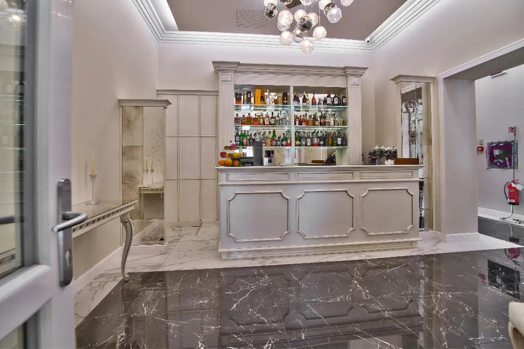 Bar, The Moon Boutique Hotel, Florence