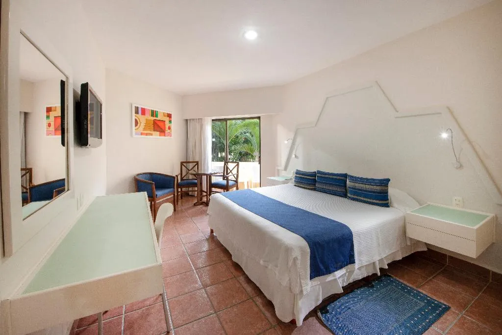 DOUBLE QUEEN BED NON SMOKING Room, Viva Maya by Wyndham, Trademark All-Inclusive, Cancun Area