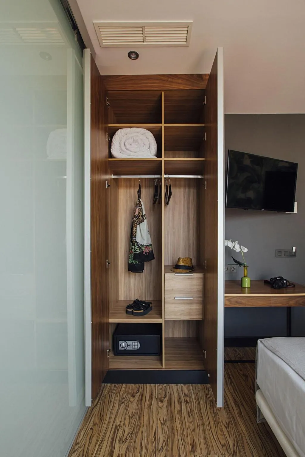 SINGLE WITH BALCONY Room, Málaga Premium Hotel, Costa Del Sol