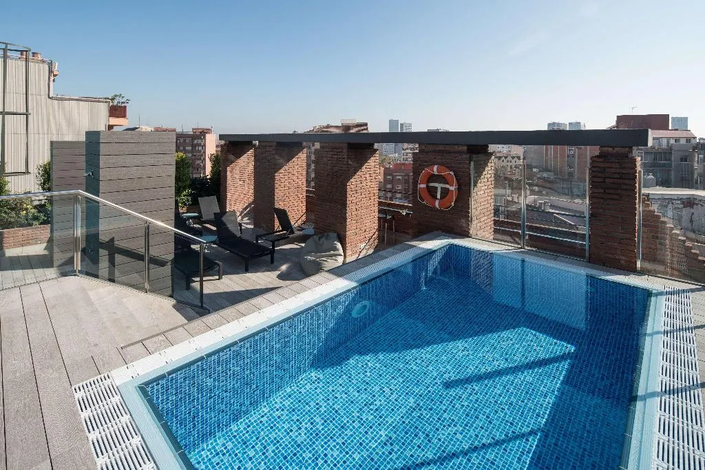 Pool, Catalonia Albeniz, Barcelona