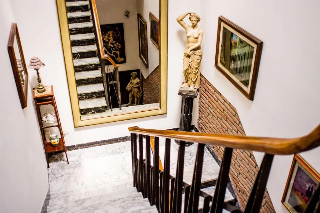 Lobby, Il Bargellino, Florence