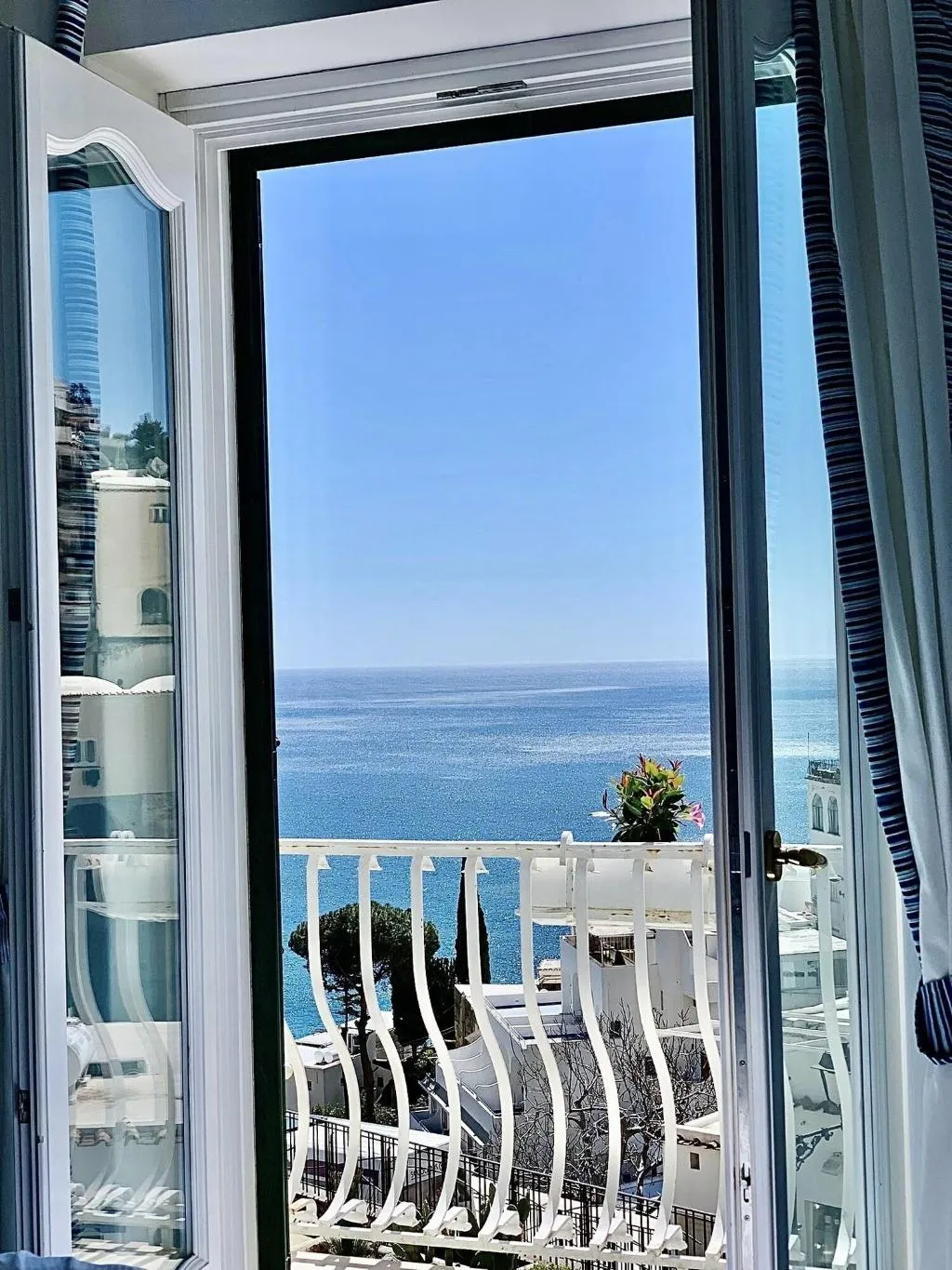 General view, Hotel Villa Delle Palme, Naples