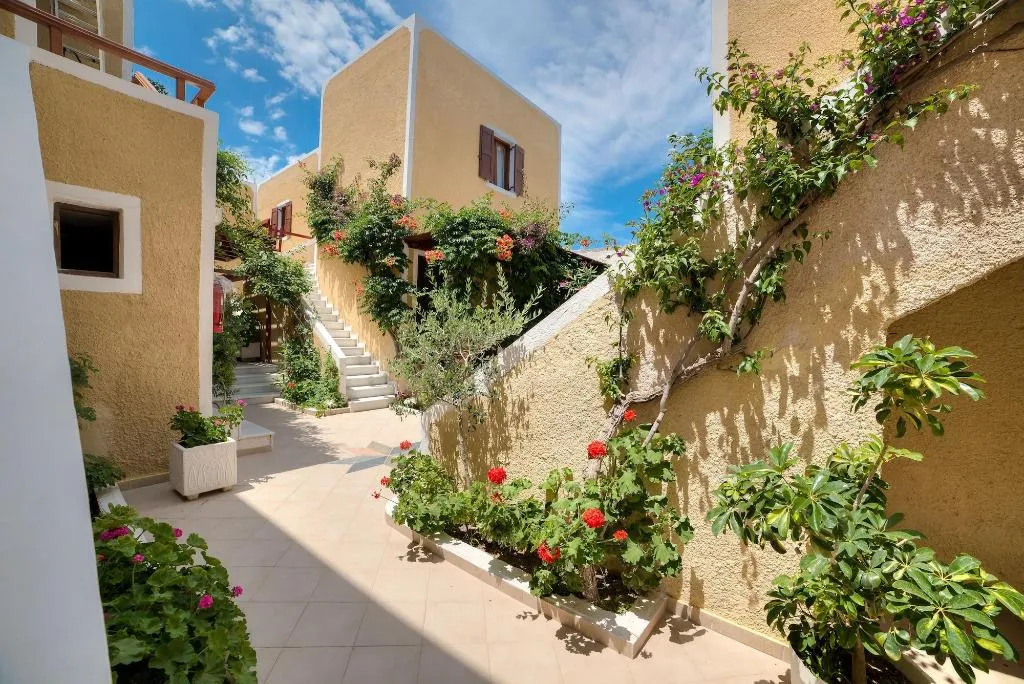 Room, Nostos Beach, Santorini