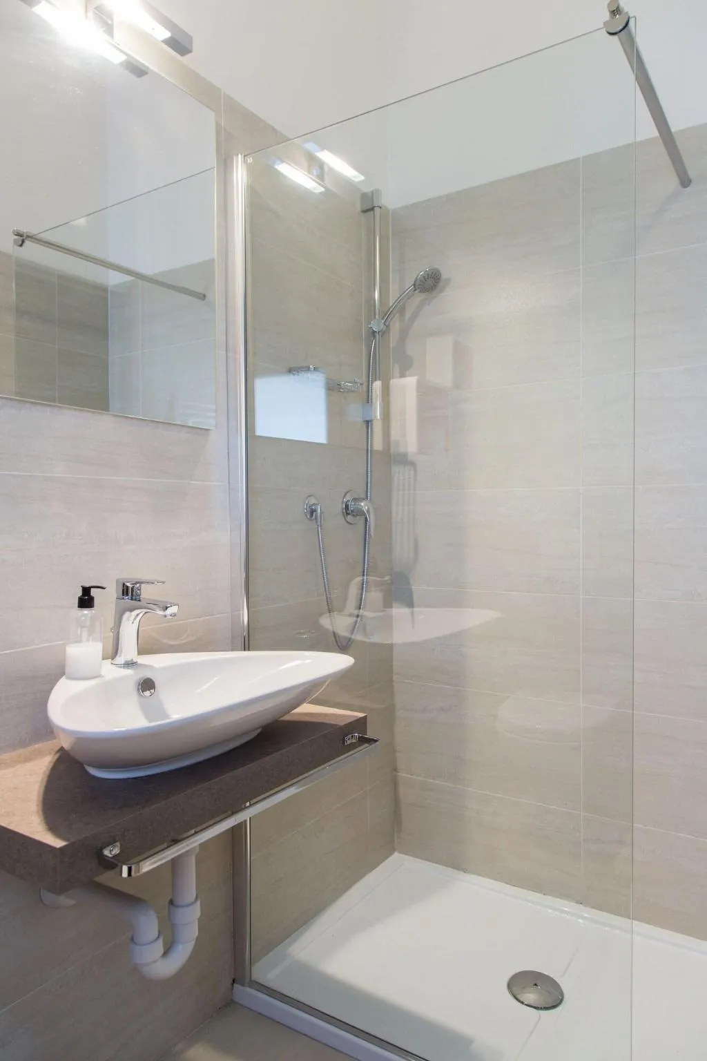 Room, Centrale B B, Florence