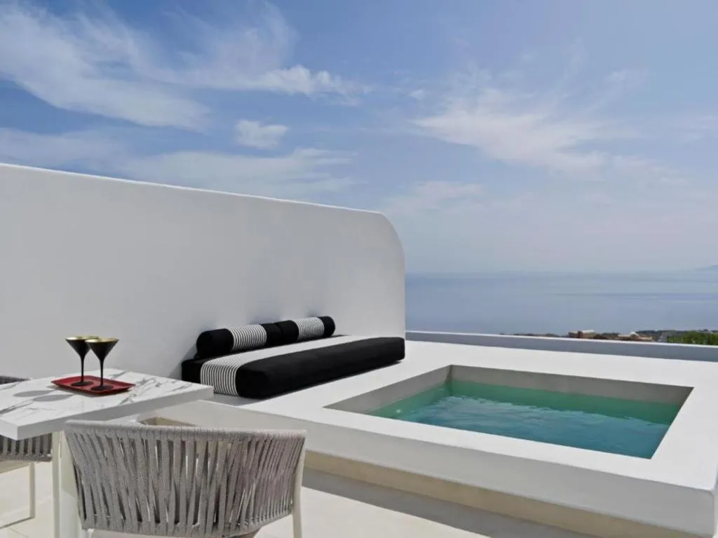 SUITE DELUXE Room, Cresanto Luxury Suites Santorini, Santorini