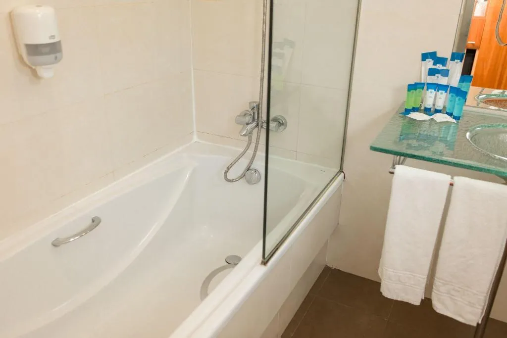 JUNIOR SUITE WITH DOUBLE BED Room, RVHotels Nautic Park, Costa Brava