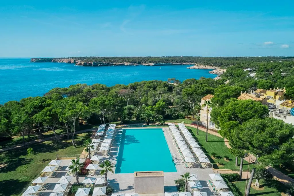 Pool, Iberostar Waves Club Cala Barca, Majorca