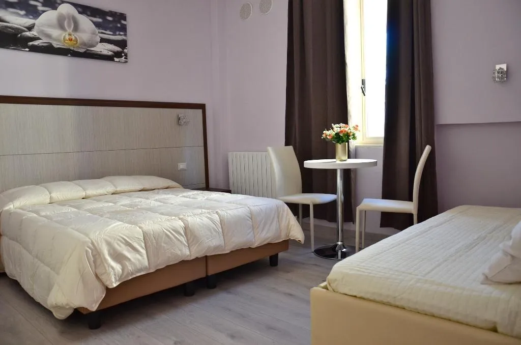 Room, Florence Stadium B&B, Florence
