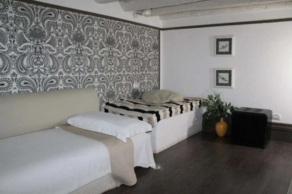 Room, Relais Palazzo Taverna, Rome
