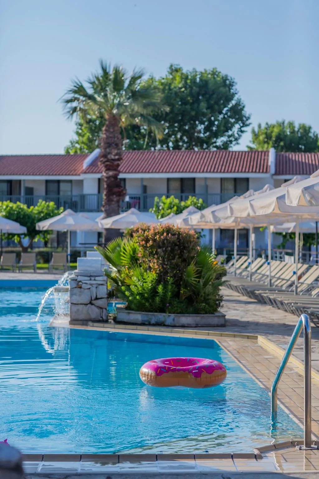 Pool, Golden Coast, Athens
