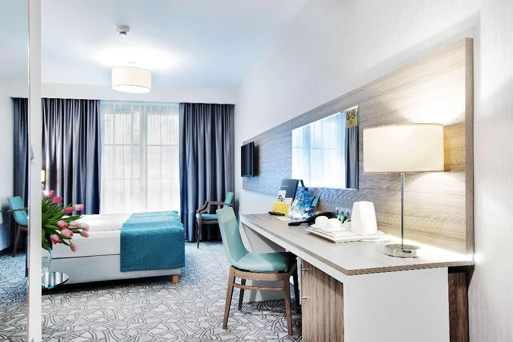 Room, Golden Tulip Krakow Kazimierz, Krakow