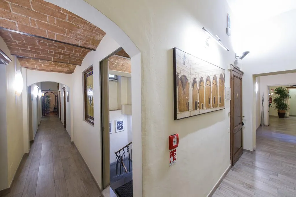 Lobby, Cosimo de Medici, Florence