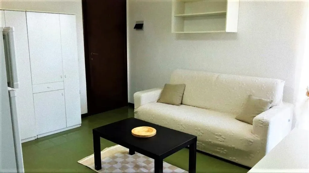 APARTMENT CAPACITY 6 TWO BEDROOMS Room, Terza Spiaggia and la Filasca, Olbia