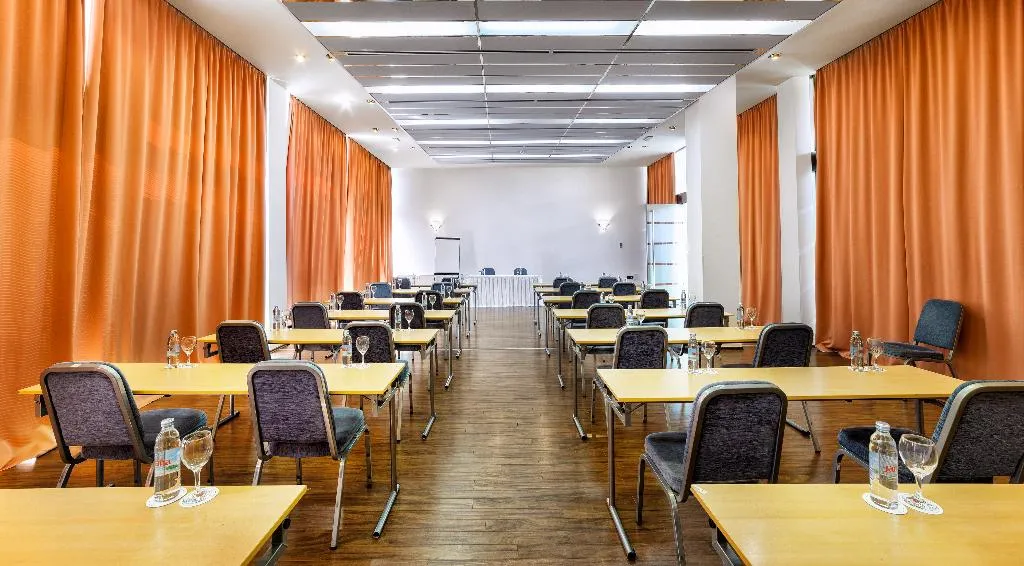 Conferences, Olympia, Split