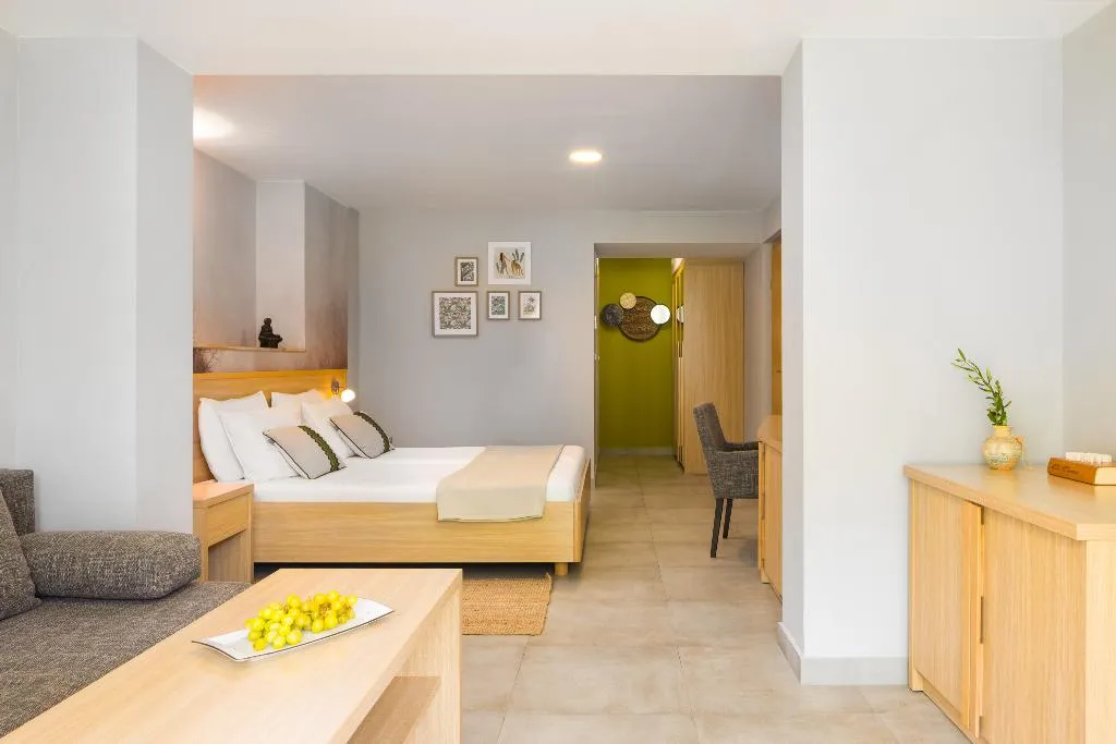 Room SUPERIOR WITH TERRACE Room, Aminess Vival Velaris Resort, Split