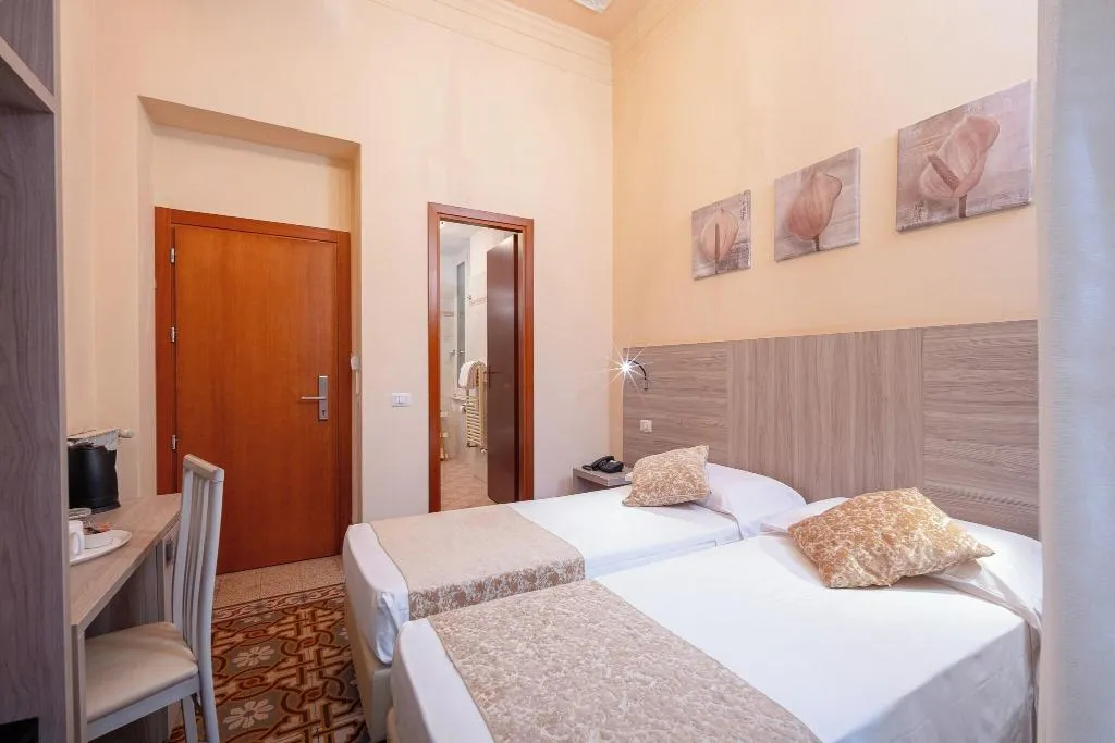 DOUBLE STANDARD Room, Lilium Hotel, Florence