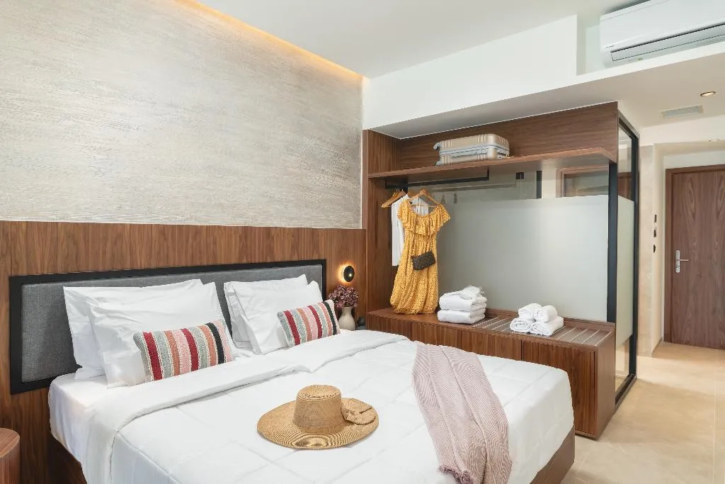 JUNIOR SUITE STANDARD Room, Elia Sea Suites, Crete