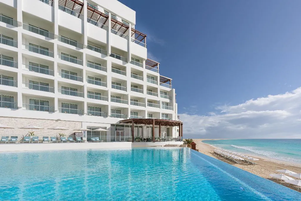 Pool, Sun Palace All Inclusive, Cancun Area