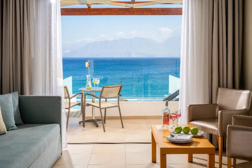 Room DELUXE Room, Miramare Resort & Spa, Crete