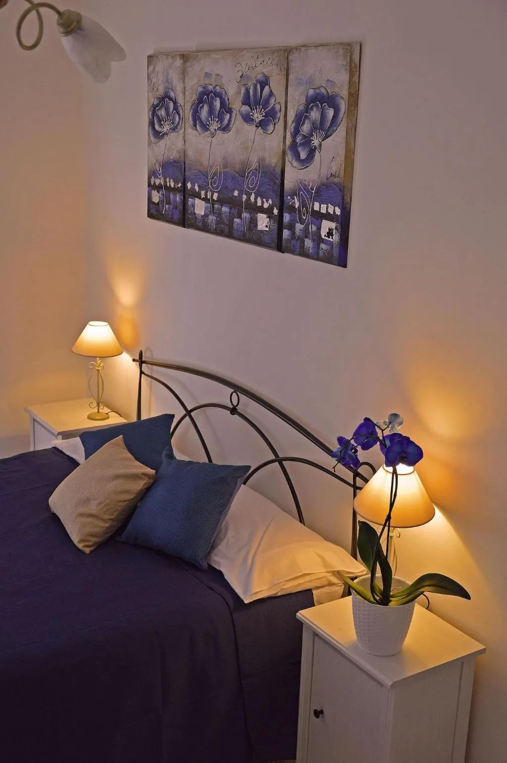 Room, Casa Via Cesena, Naples