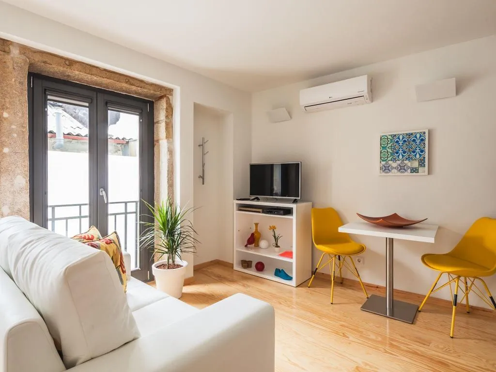 Room, Insitu Trindade, Porto