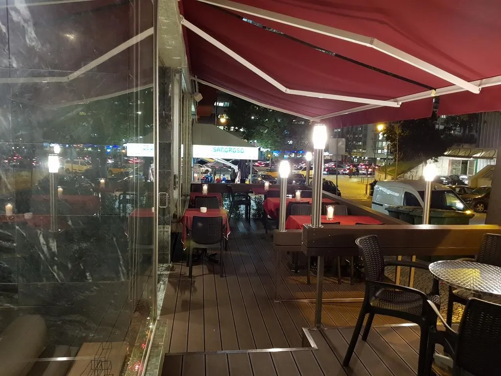 Restaurant, Lisboa Central Park, Lisbon