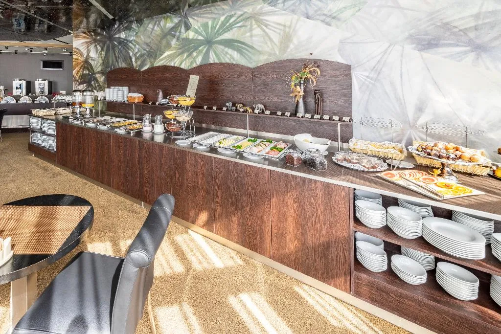 Restaurant, Rixwell Elefant Hotel, Riga