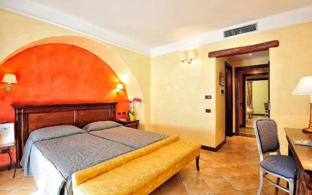Room, Arbatasar, Cagliari