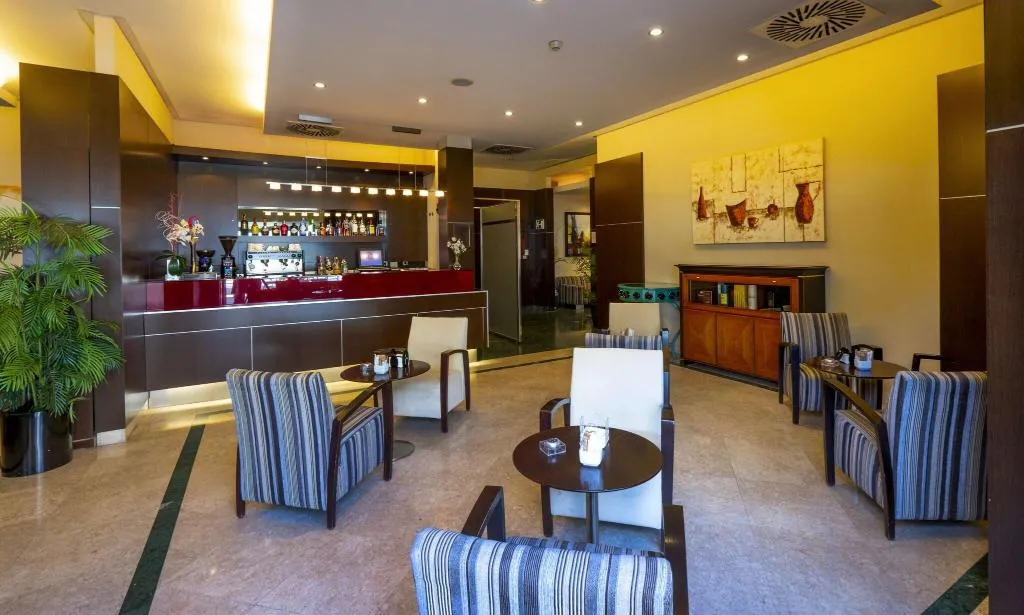 Bar, Gran Hotel Attica21 Las Rozas, Madrid