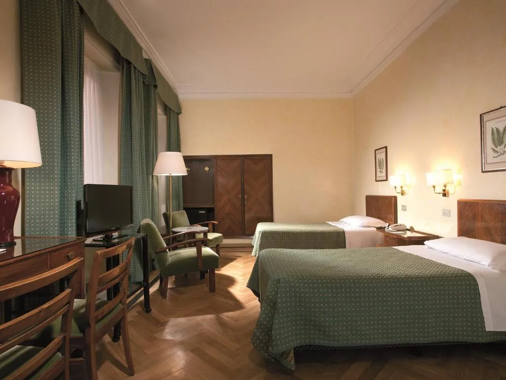 Double or Twin STANDARD Room, Bettoja Hotel Atlantico, Rome