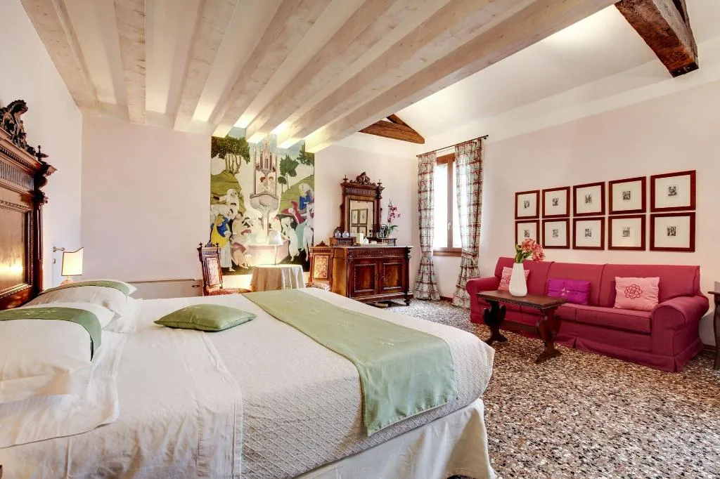 Room, La Villeggiatura, Venice