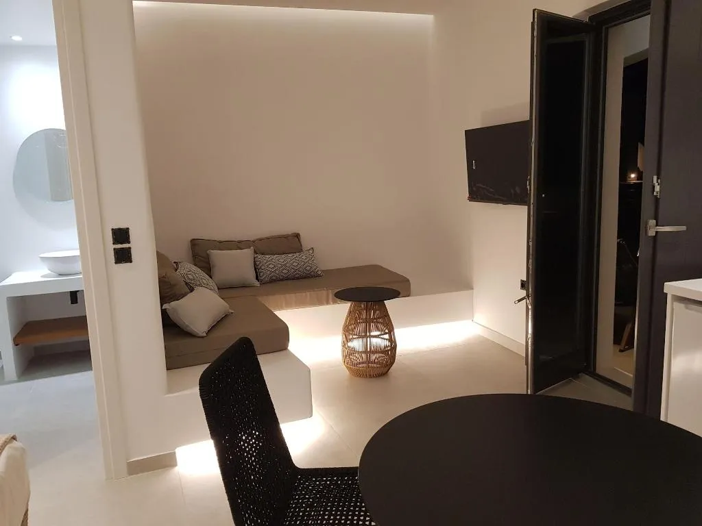Room, MyLithos Suites, Santorini