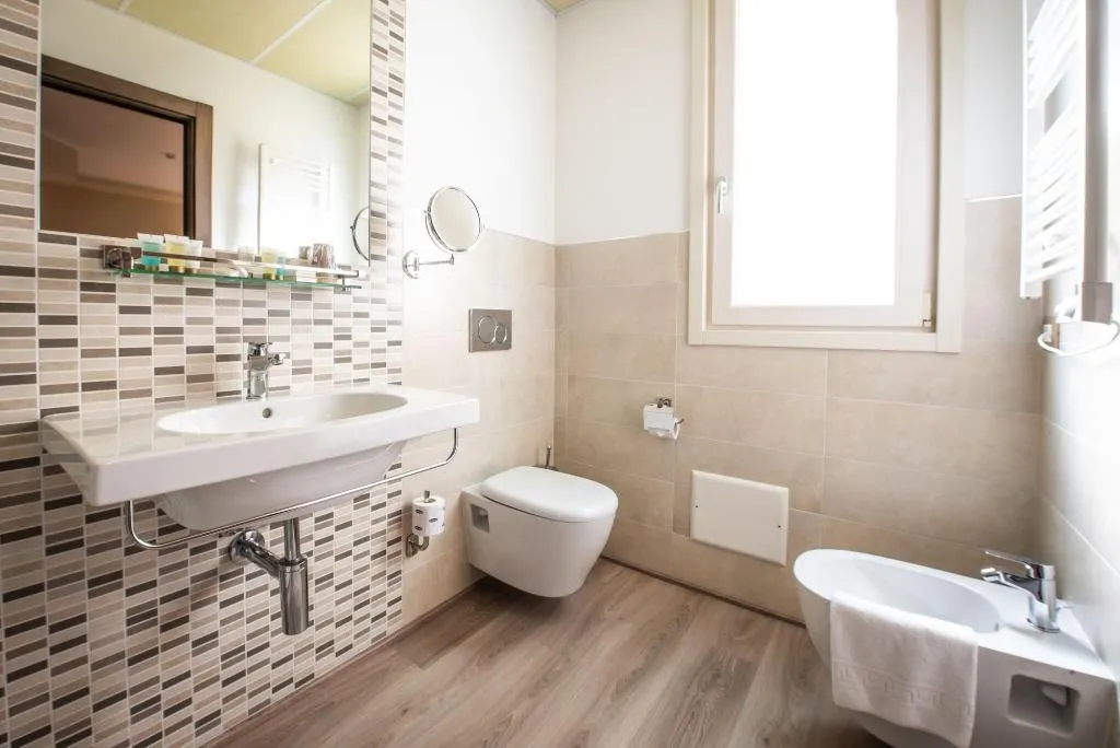 Room, Hotel Rosa, Milan