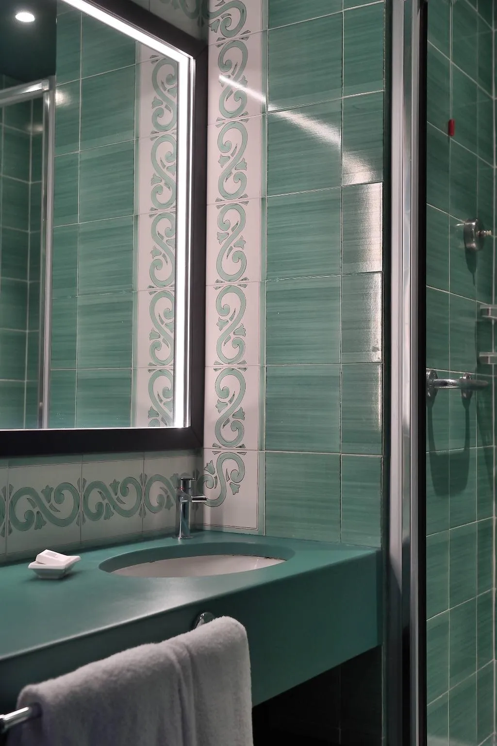 Double or Twin DELUXE Room, Hotel Royal Positano, Naples