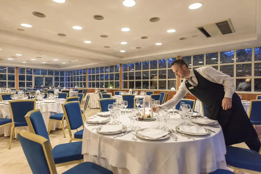 Restaurant, Caesar's, Cagliari