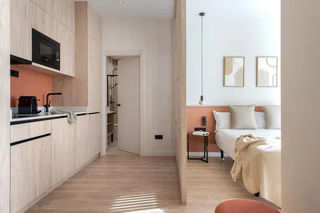 STUDIO SUPERIOR Room, Libere Seville Plaza Nueva, Seville