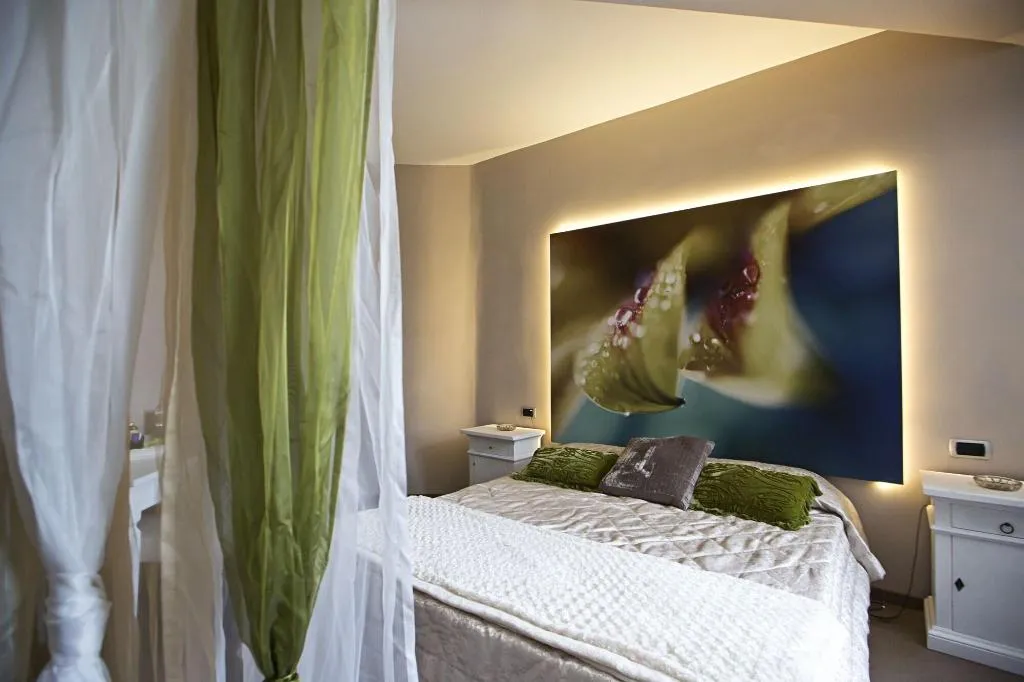 Room, Hotel Tiro A Volo, Naples