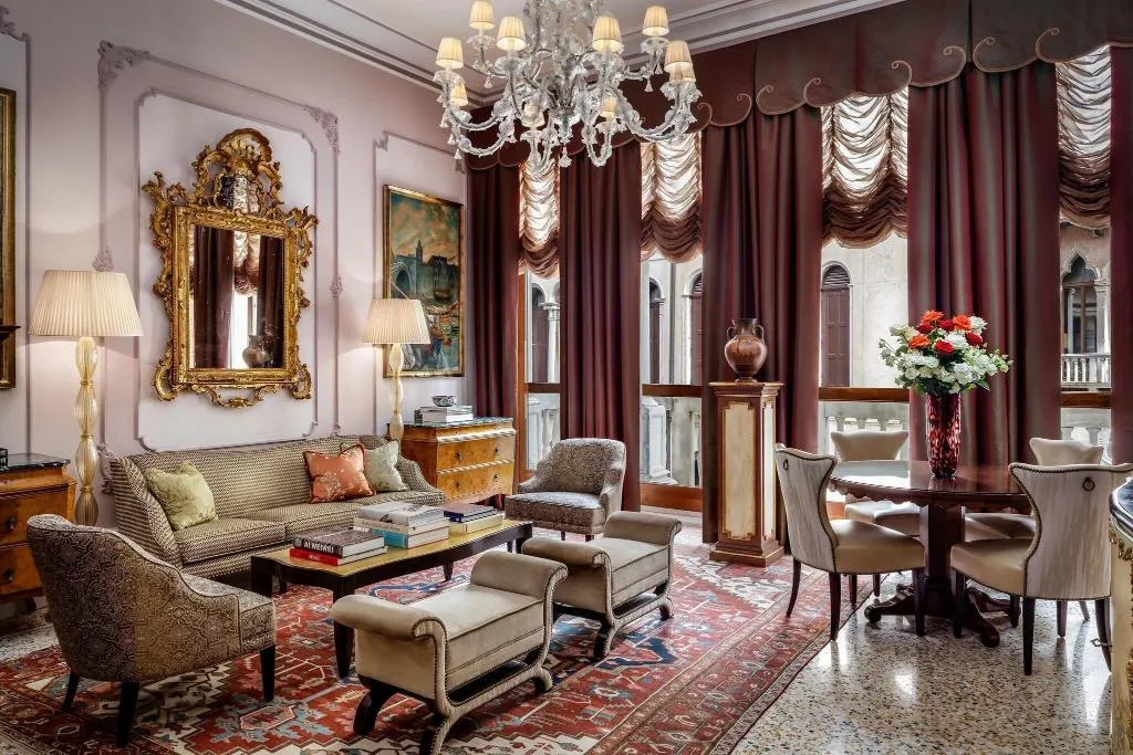 Room, The Gritti Palace, a Luxury Collection Hotel, Venice