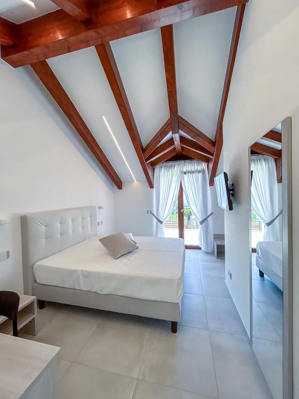 DOUBLE SUPERIOR SEA VIEW Room, Casa Milly, Naples