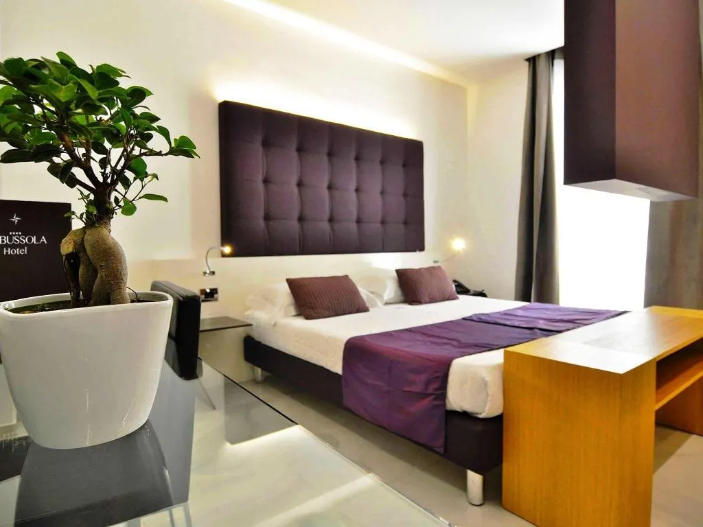 Room, La Bussola, Catania