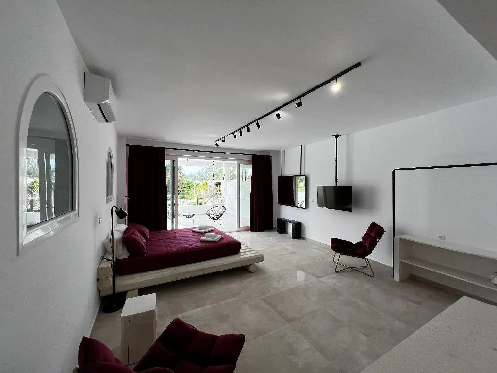 SUITE DELUXE Room, Three Seasons, Corfu