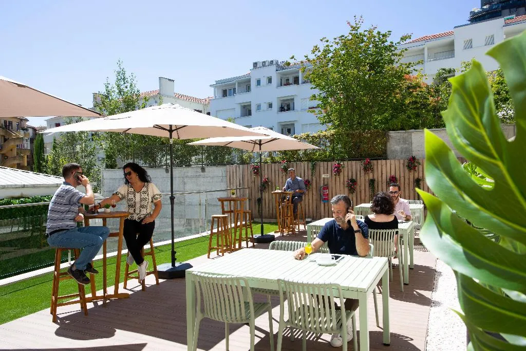 Terrace, Casual Raizes Porto, Porto