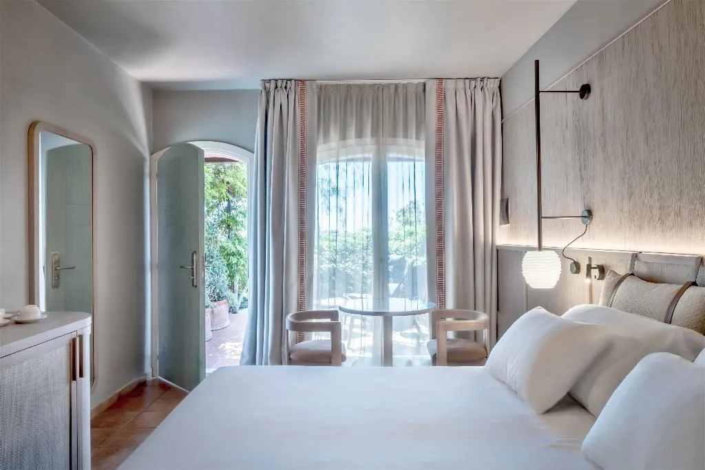 DOUBLE SINGLE USE PREMIUM GARDEN VIEW Room, Veridia Resort, a member of Radisson Individuals, Cagliari